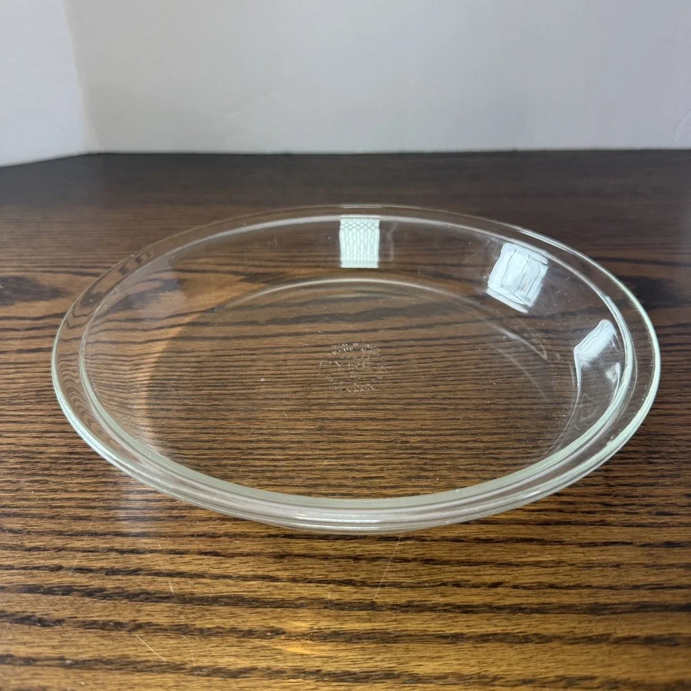 Vintage PYREX Pie Plate 209 Clear Glass 8 1/2 inch made in USA 1950s